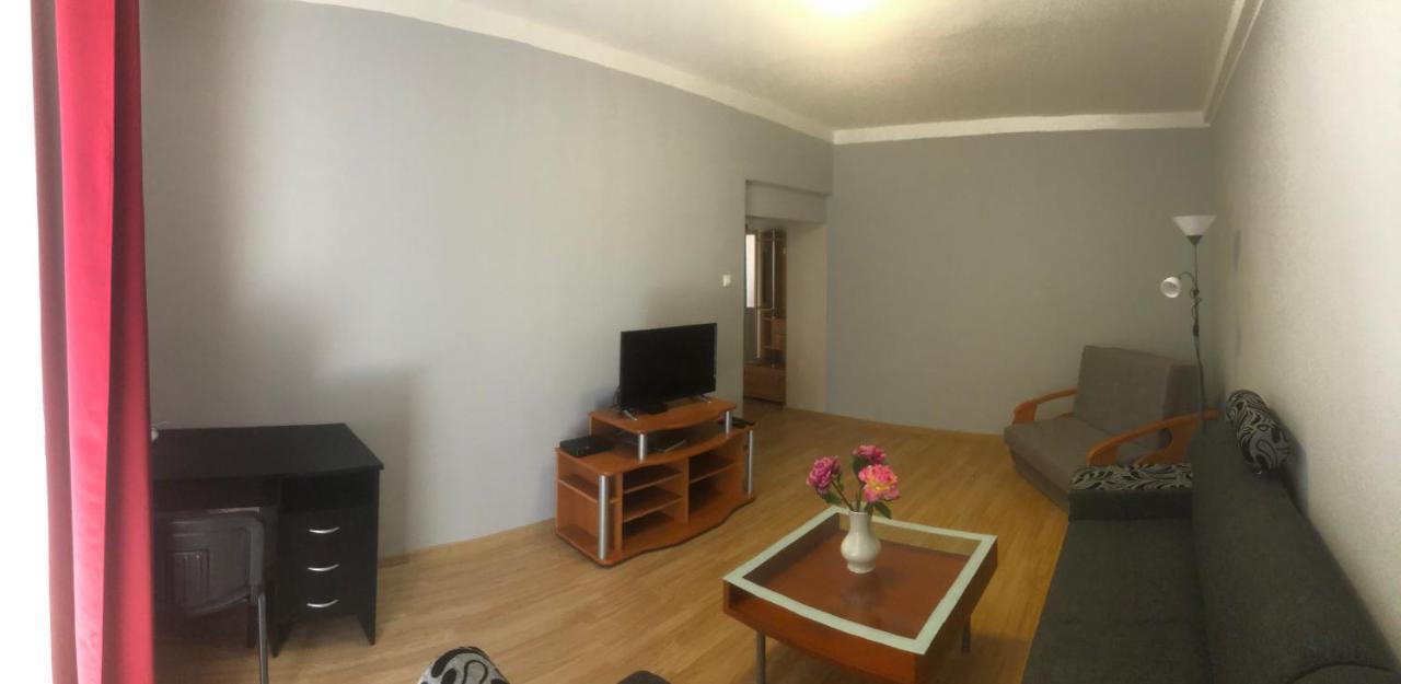Apartman Bea, Snp 12 Velky Krtis Buitenkant foto