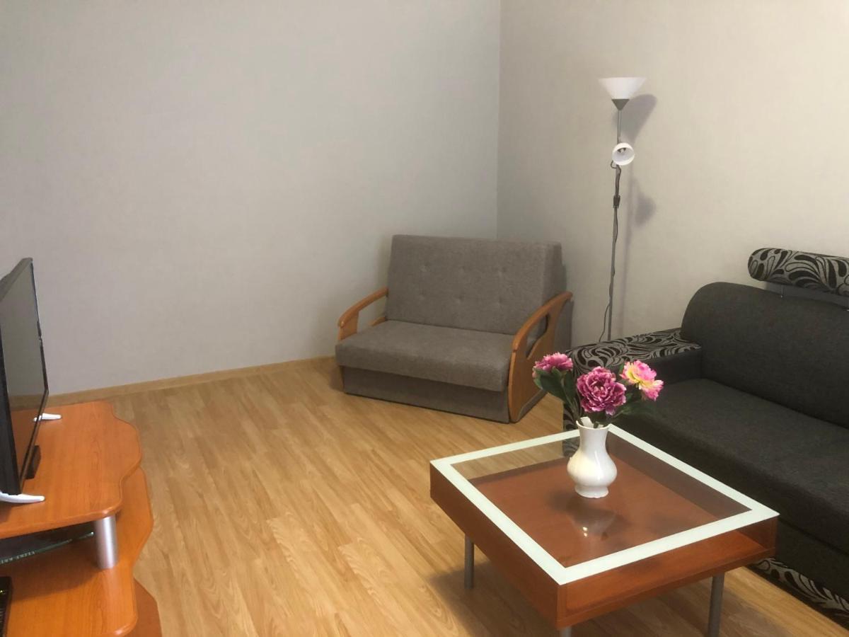 Apartman Bea, Snp 12 Velky Krtis Buitenkant foto